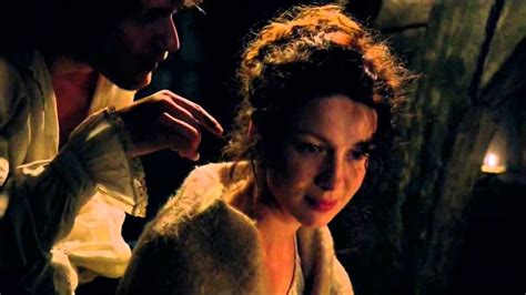 outlander claire nude|Outlander : les scènes les plus sexy de la série 